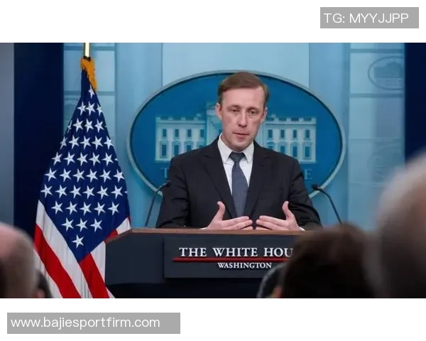 华盛顿谈角色转变：从首发到替补的防守挑战与适应之路