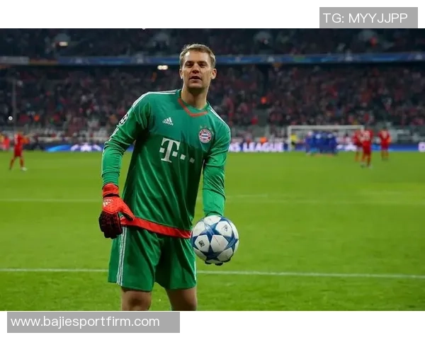 舍瓦利耶评选历史最佳门将五强诺伊尔超越布冯位居首位